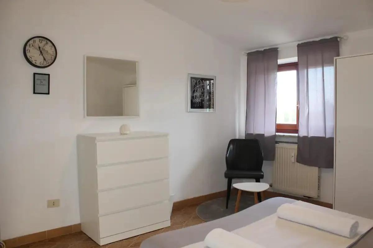 Apartment Spazioso Appartamento Castel di Leva Italy