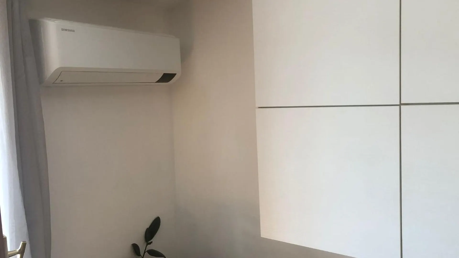 Apartment Spazioso Appartamento Castel di Leva Italy